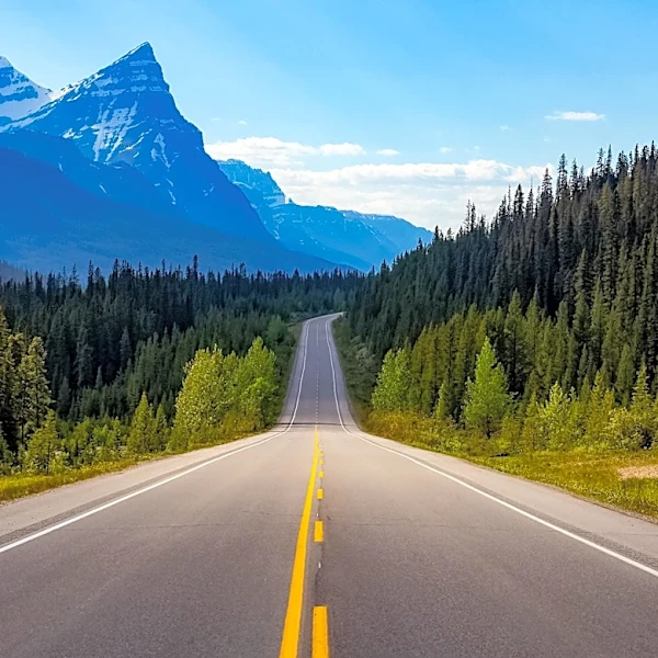 Travel Enthusiasts Embark on Summer Road Trip to Eastern Canada