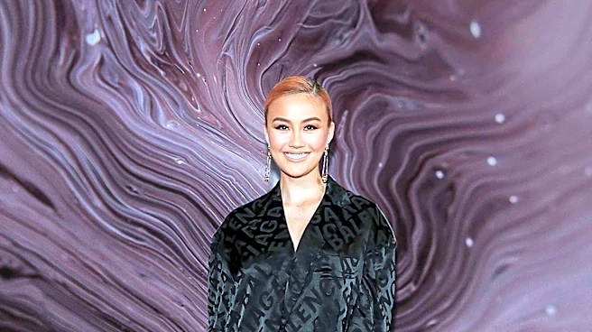 Tallulah Willis Marries Justin Acee in Custom Balenciaga Gown