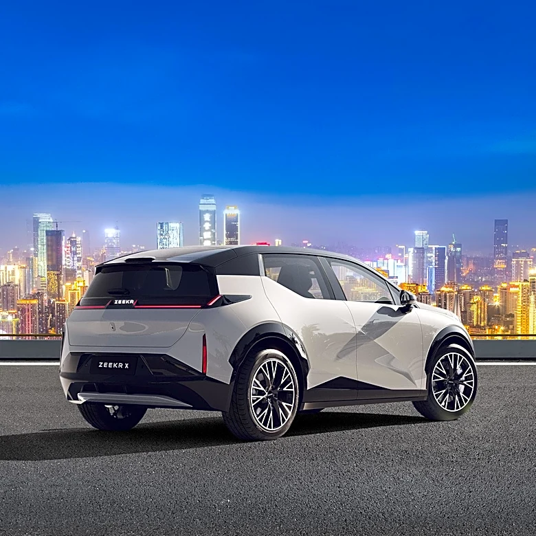 Zeekr 7X SUV Fire Incident Highlights Safety Concerns in Electric Vehicles