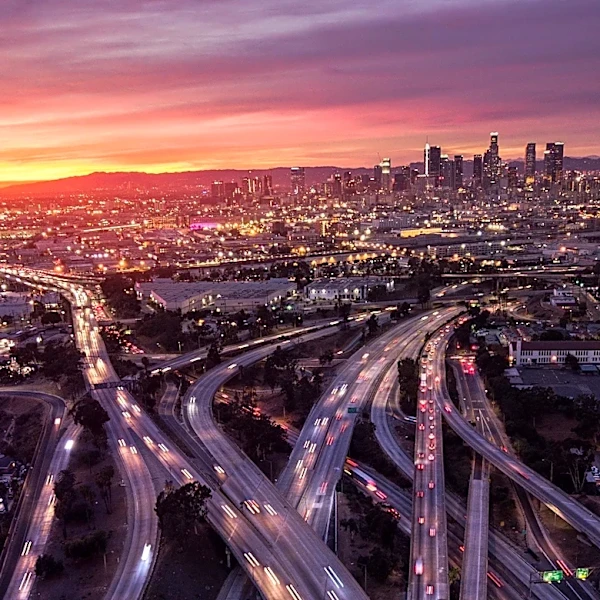 Silicon Valley Billionaires Seek Gavin Newsom's Support for California Megacity Project