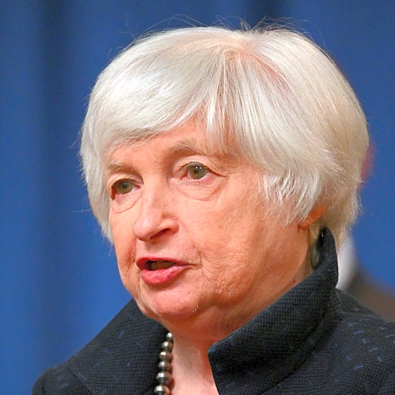 Federal Reserve Faces Inflation Challenges Amid AI and Energy Price Pressures