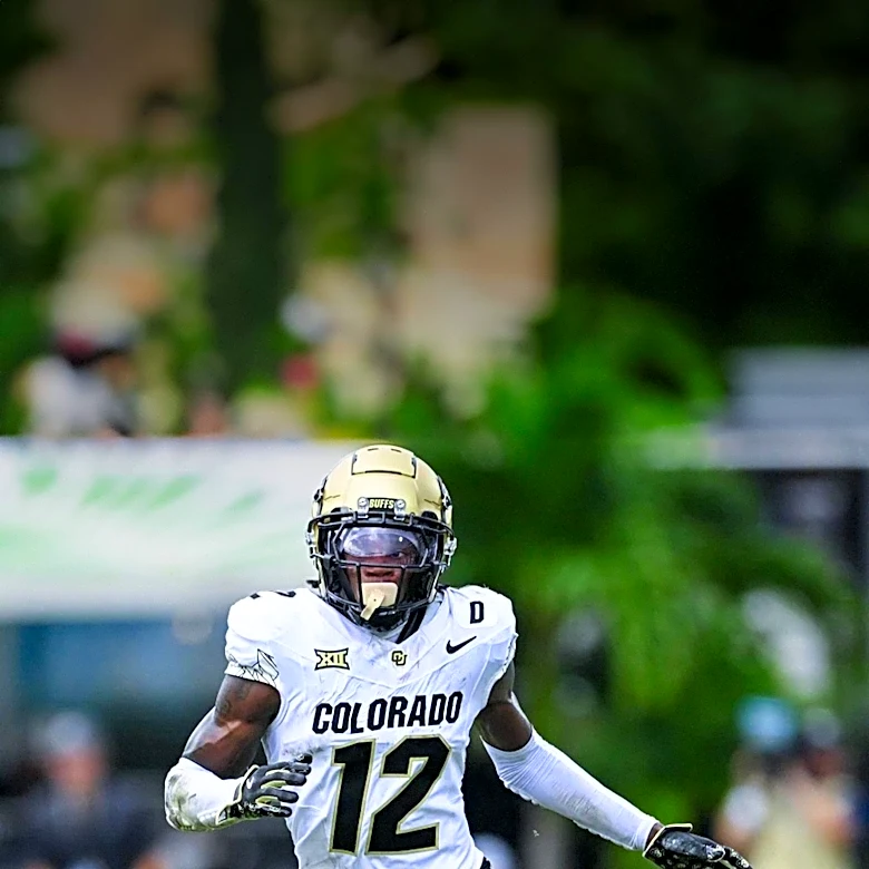 Travis Hunter Shines in Jacksonville Jaguars Training Camp with Dual-Role Performance