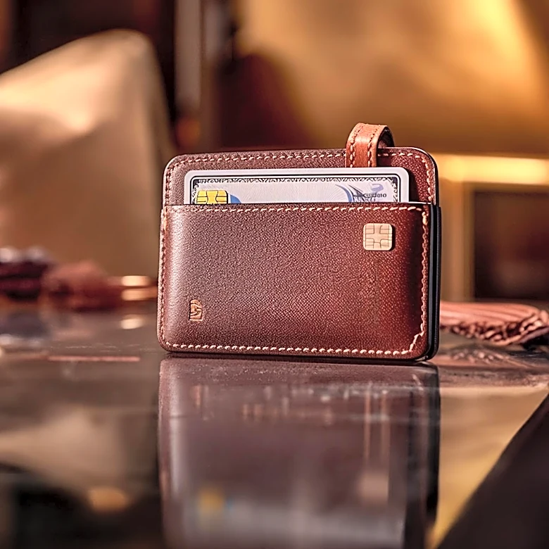 Credit Cards Offer Airport Lounge Access with Varied Benefits for Travelers