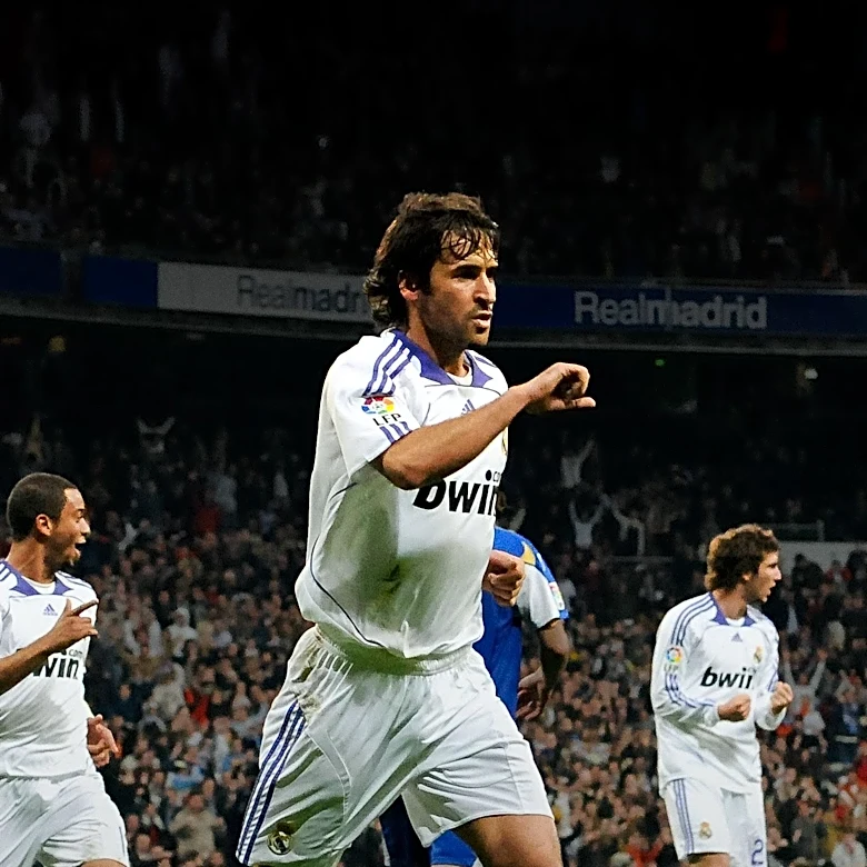 Ajax Coach Míchel Seeks Former Real Madrid Player to Strengthen Team