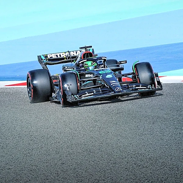 Mercedes Plans Major Upgrades for W17 to Boost Competitiveness