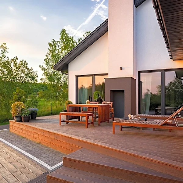 West Des Moines Home Showcases Indoor-Outdoor Living with Custom Features