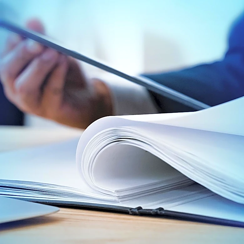 Hub Group Faces Securities Fraud Lawsuit Amid Financial Reporting Issues