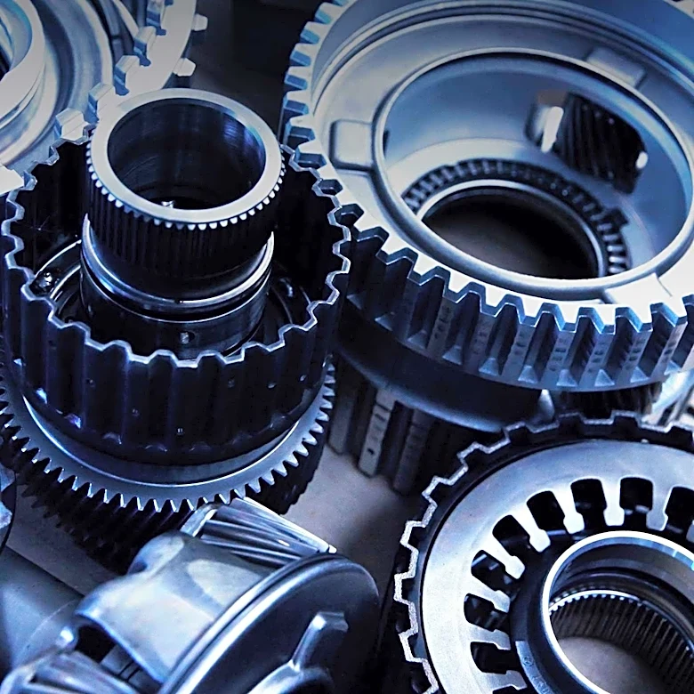 Stifel Nicolaus Raises American Axle Manufacturing Price Target to $7.00