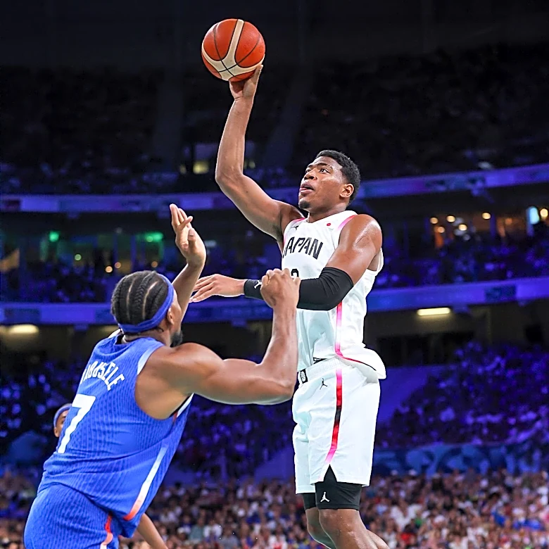Yuki Kawamura Joins LA Clippers, Reunites with Rui Hachimura