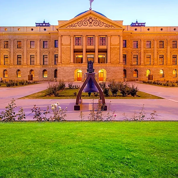 U.S. States See Varied Productivity Growth with D.C. and Arizona Leading