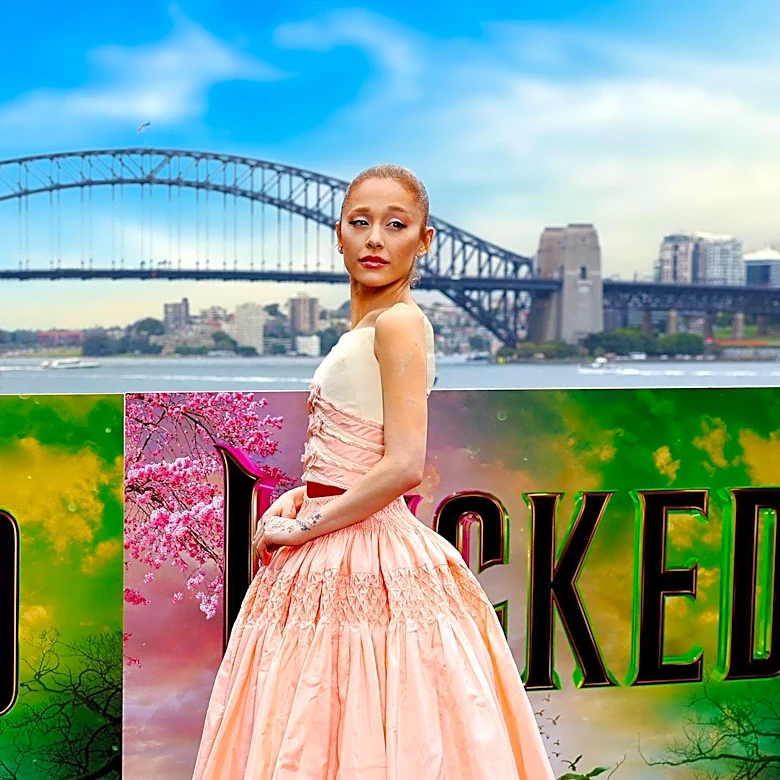Ariana Grande's 'Petal' Album Achieves Seventh No. 1 on Billboard 200