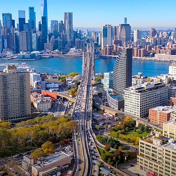 New York City's Economy: A Decade of Wage Growth and Challenges