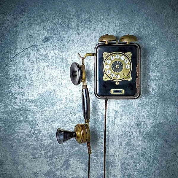 Urban Mining: Recycling Old Phones Yields More Gold Than Traditional Mining