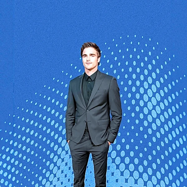 Jacob Elordi in Talks to Join Scarlett Johansson in Ari Aster's A24 Thriller 'Scapegoat'