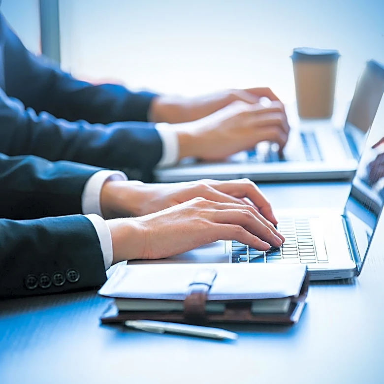 Hogan Lovells Cadwalader Seeks Compliance Assistant for Client Due Diligence