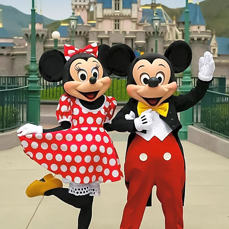 Disney's Mickey's of Glendale Expo Collection Unveils New Merchandise for D23 Event