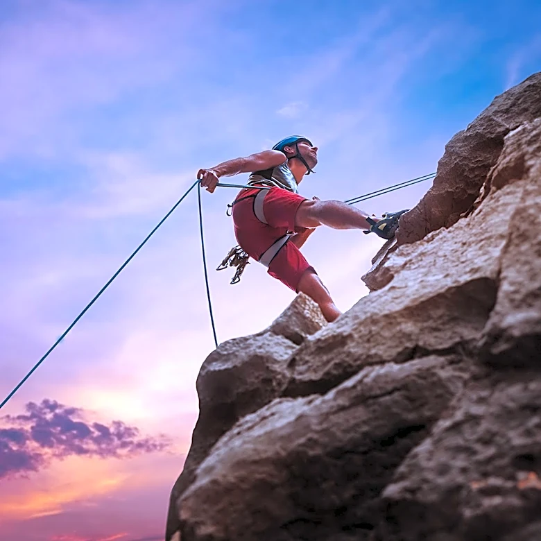 Speed Climber Jake Whisenant Dies in Sierra Nevada Accident