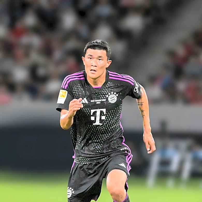 Bayern Munich's Asia Tour Highlights Strong Demand for Bischof and Pavlović Jerseys