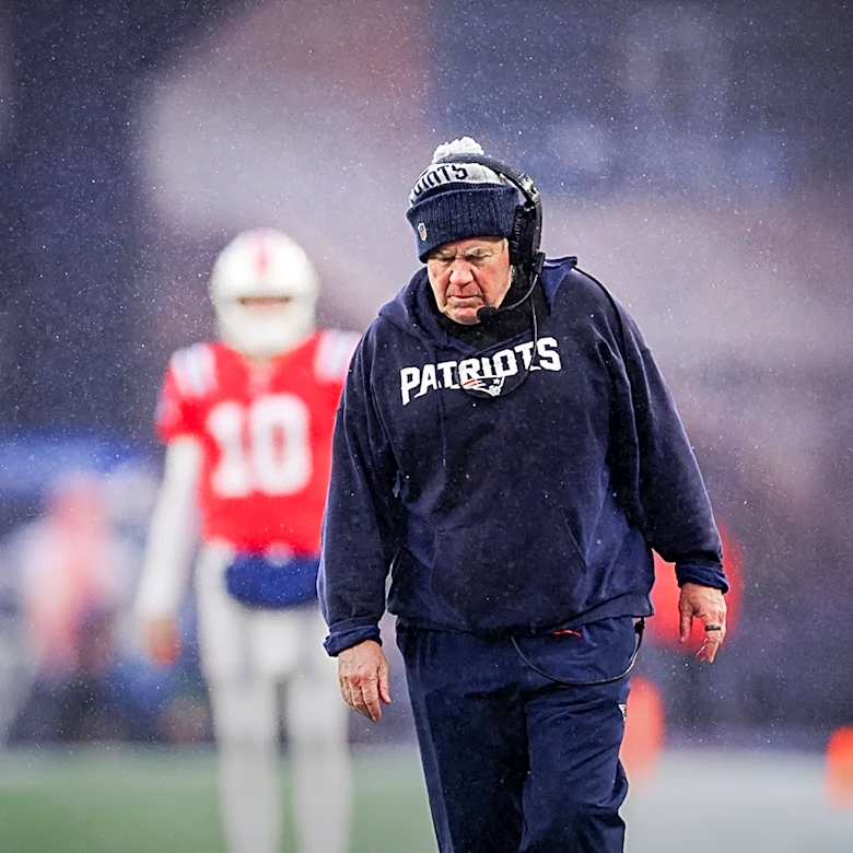 Adam Vinatieri's Remarks on Belichick and Brady Highlight NFL Weekend