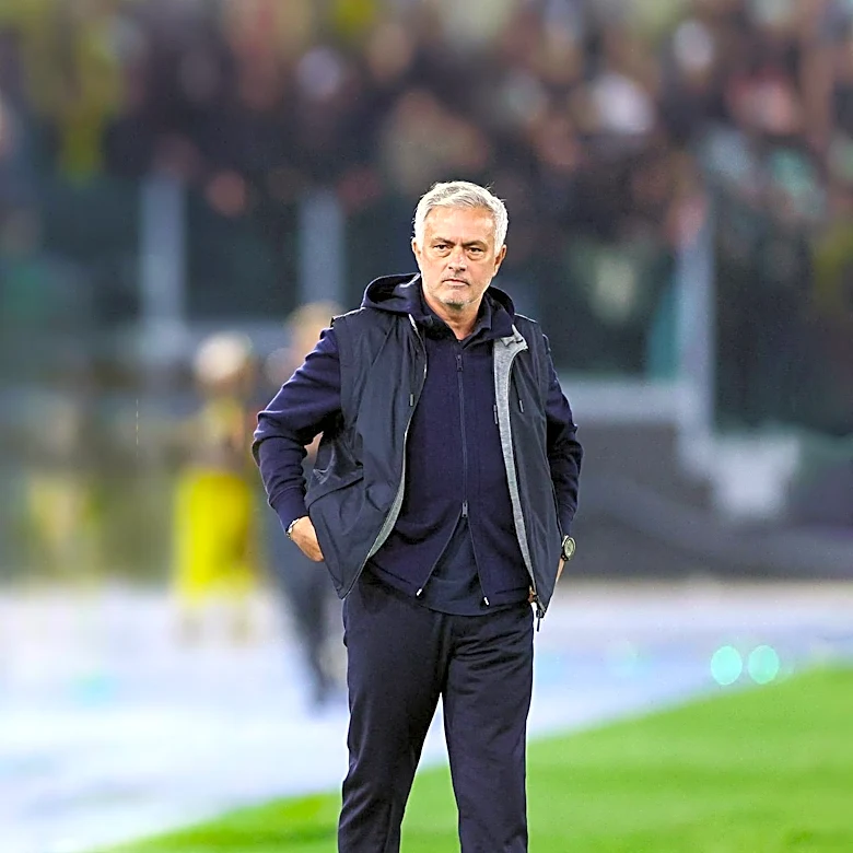 Jose Mourinho Criticizes Sabbaticals, Emphasizes Continuous Football Management