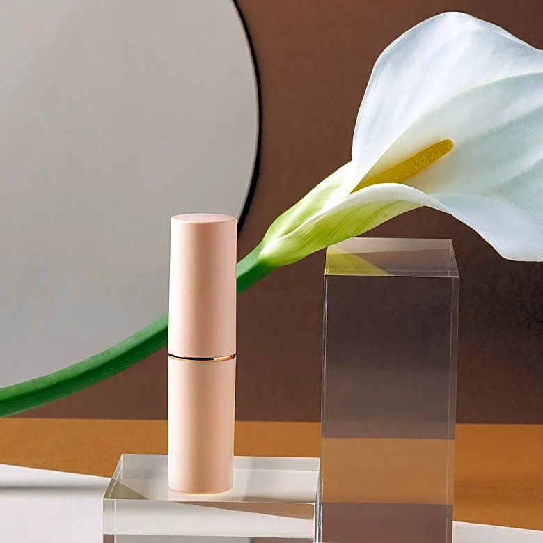 Eyemaxxing: The Minimalist Makeup Trend Enhancing Natural Beauty