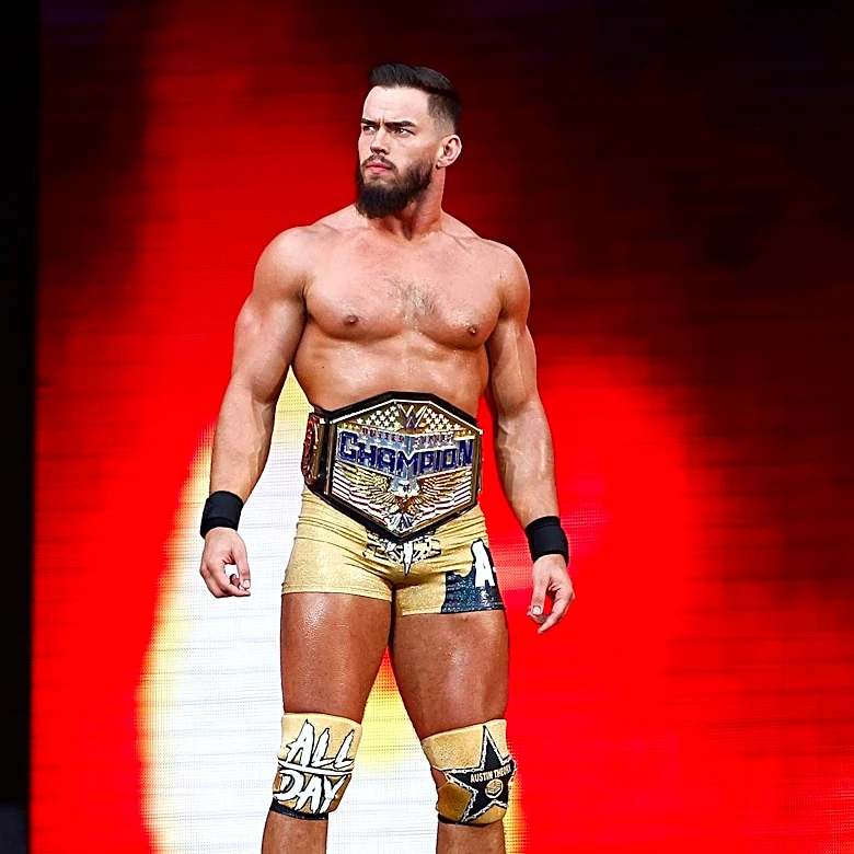 Akira Tozawa Faces Austin Theory in WWE Raw Showdown