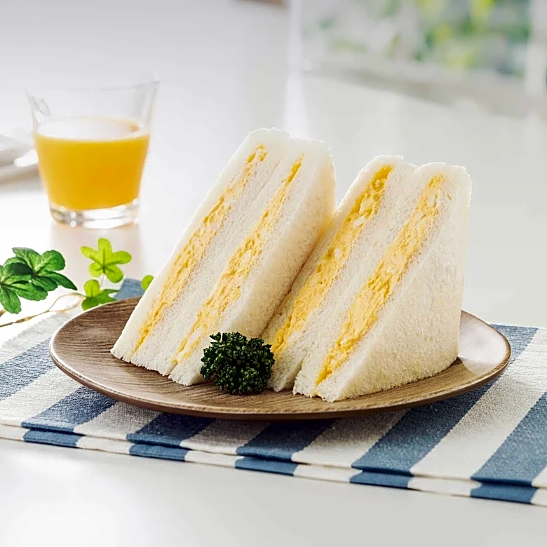 Costco Offers Affordable McGriddle Alternative with Mason Dixie Sandwiches