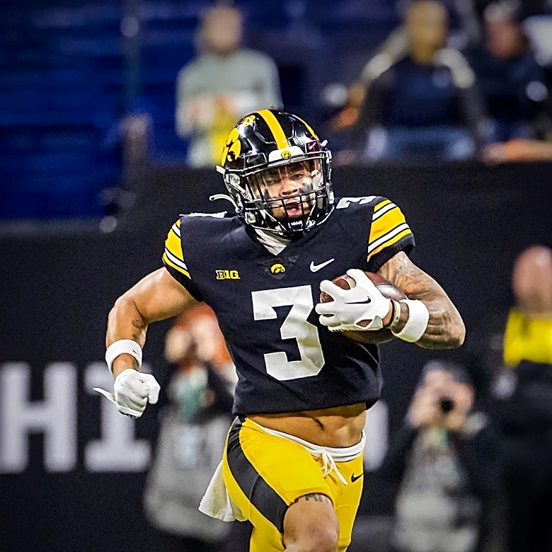 San Francisco 49ers Conduct Tryouts for Running Backs Amid Injury Concerns