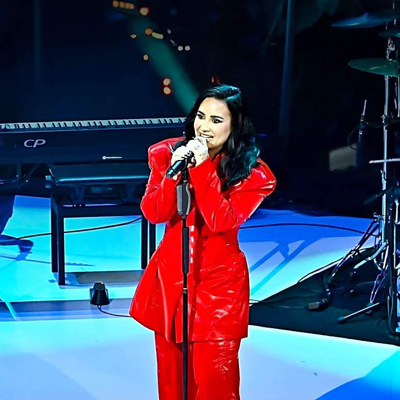 Demi Lovato Returns as Mitchie in 'Camp Rock 3' with Jonas Brothers
