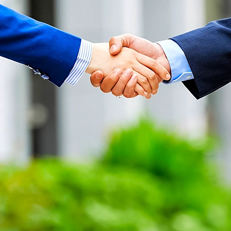 UWM Holdings Announces $1.65 Billion Deal with Oaktree Amid Voting Power Cap