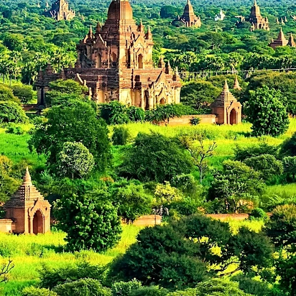Myanmar's Dollar Deficit: Government Urged to Leverage Migrant Remittances