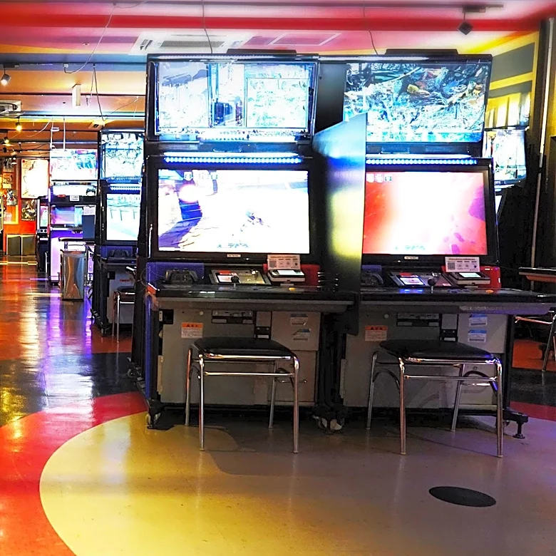 Indoor Entertainment Centers Offer End-of-Summer Fun on Long Island