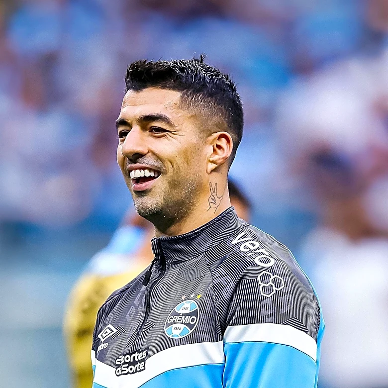Luis Suárez's Influence on Ronald Araujo's Move to Liverpool