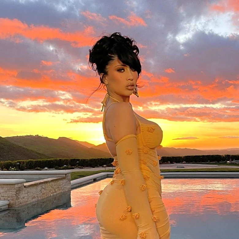 Stassie Karanikolaou Sends Birthday Tribute to Kylie Jenner Despite Missing Celebration