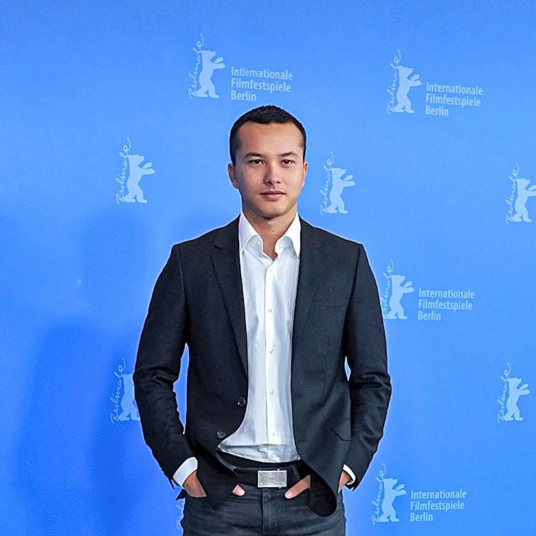 Joseph Gordon-Levitt to Star in 'Gaijin' Drama at Hulu, Exploring Cultural Challenges
