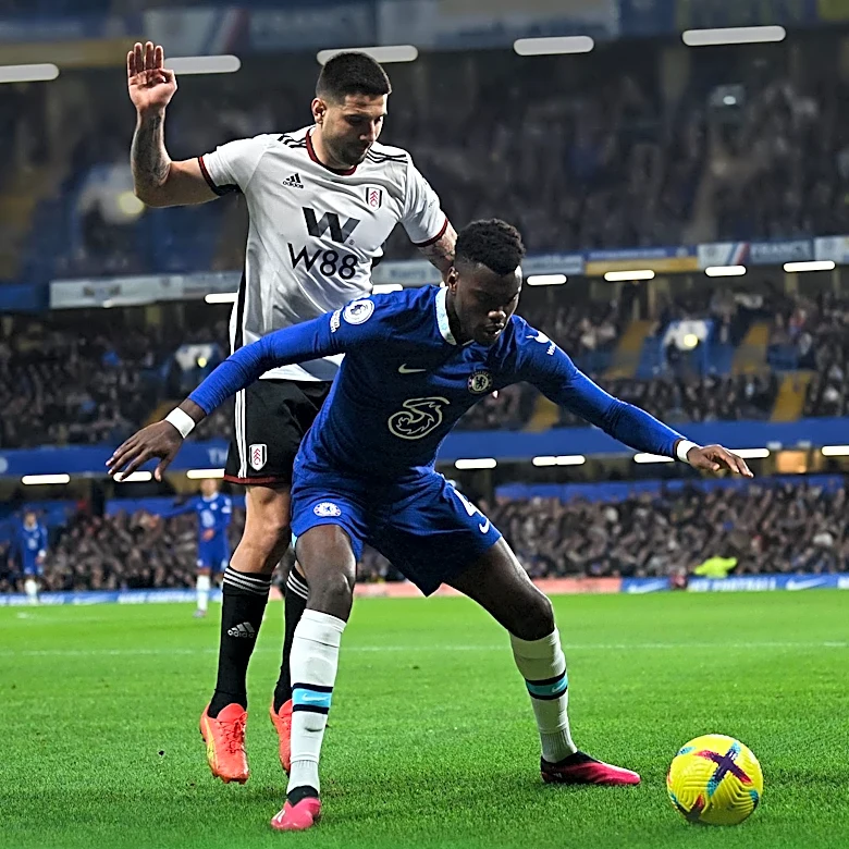 Chelsea's Pursuit of Pep Chavarria: A Strategic Move for Defensive Reinforcement
