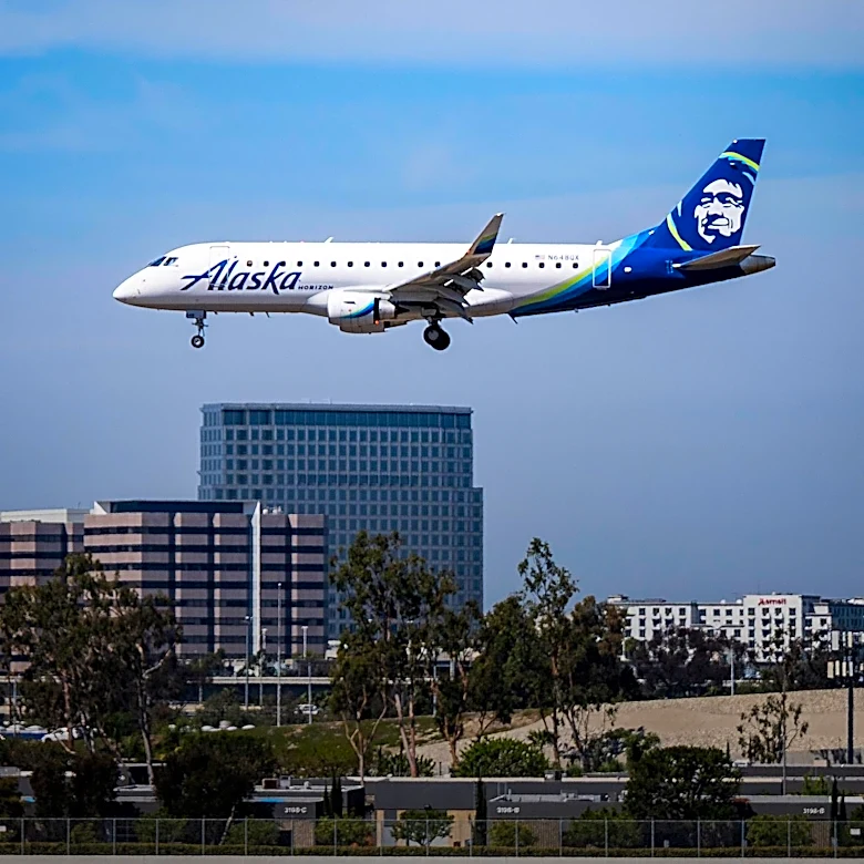 Embraer's Financial Projections Boost Stock Value Amid Record Orders