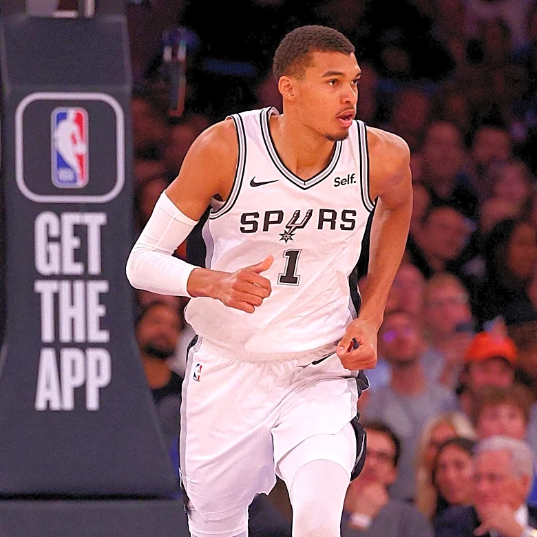NBA Christmas Day Schedule Features Spurs vs. Knicks in Finals Rematch