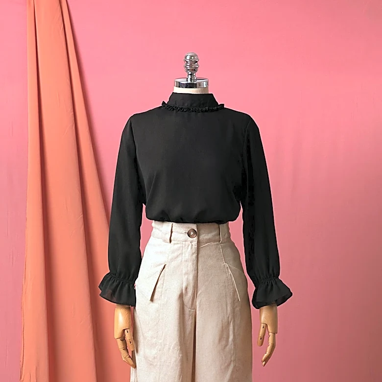 Rachel Comey Launches Dillane LinenCotton Top with Tailored Design