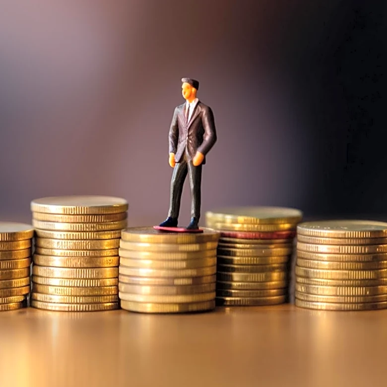 Oklo Inc. Receives 'Moderate Buy' Consensus Rating Amid Financial Challenges
