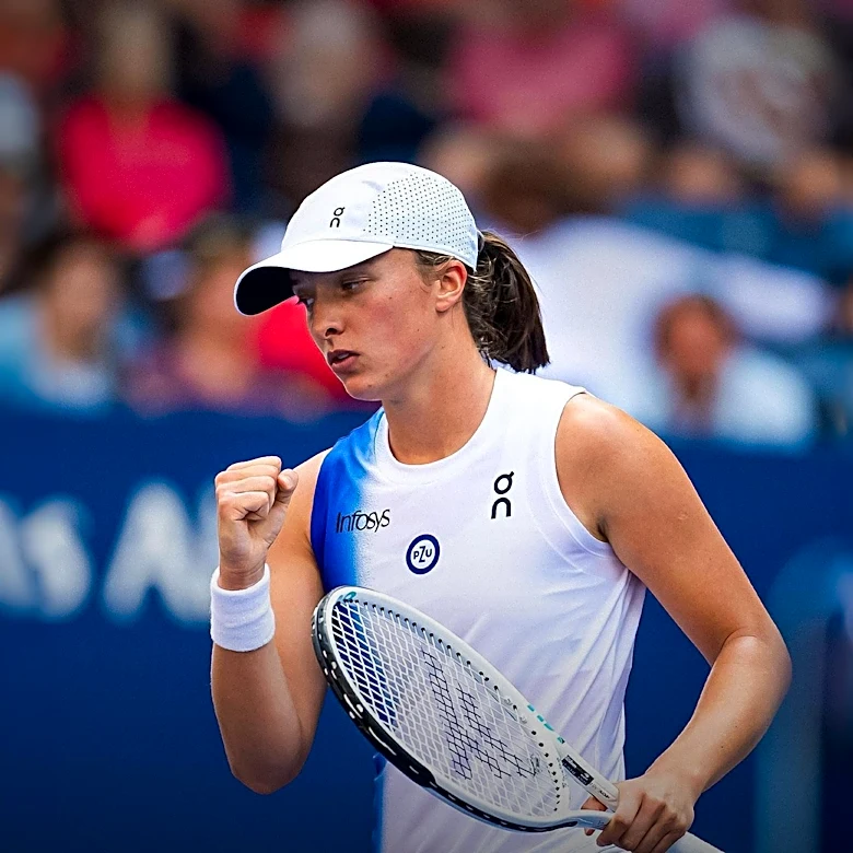 Iga Swiatek to Face Elina Svitolina in Canadian Open Semifinal