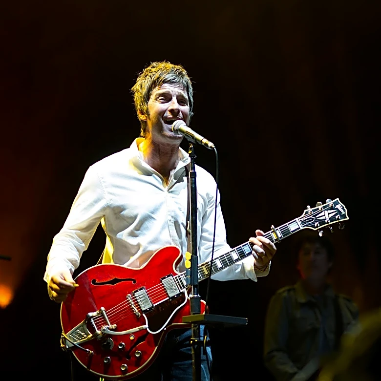 Oasis: From Manchester Origins to Britpop Icons