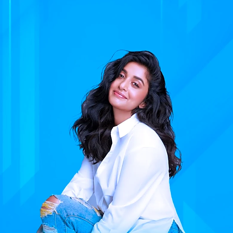 Love Island's Jasmine Addresses Controversy Over Final Episode Interaction