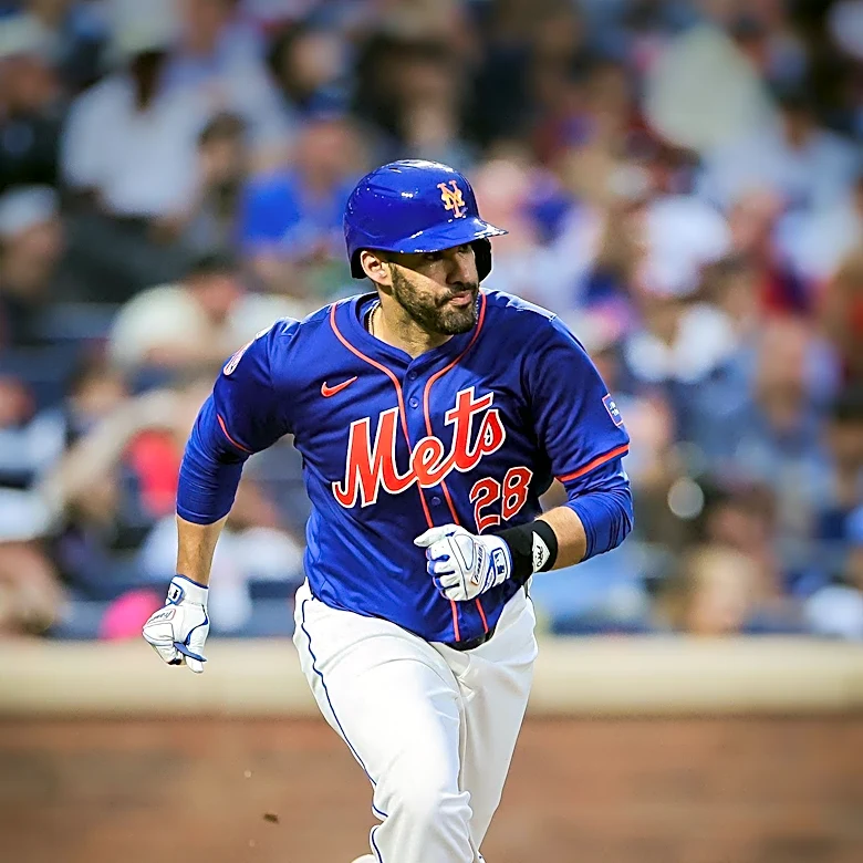 Mets End Braves' Home Winning Streak with 8-5 Victory