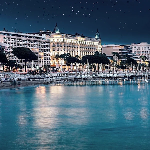 Luxury Hotel in South of France Becomes Honeymoon Destination for Newlyweds