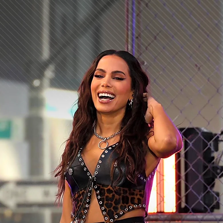 TV Globo and Multishow to Broadcast Anitta's Equilibrium Tour Live