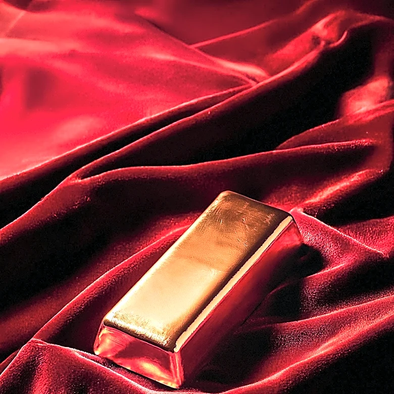 Gold Prices Remain High Amid U.S.-Iran Tensions