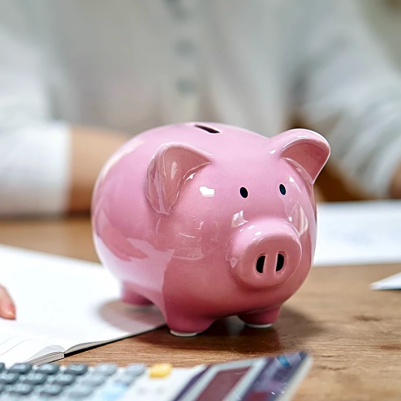 Financial Tips for College Students: Building Credit and Budgeting