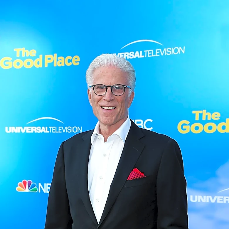 Téa Leoni and Tim Daly Star in NBC's 'Newlyweds' Comedy Series