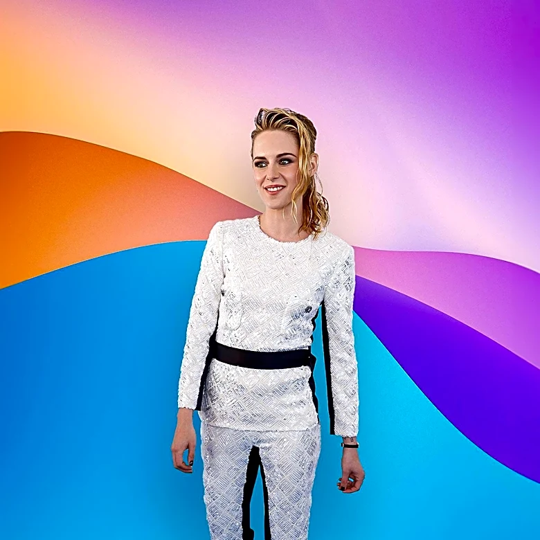 Kristen Stewart Discusses Creative Collaboration with Wife Dylan Meyer on 'The Tonight Show'